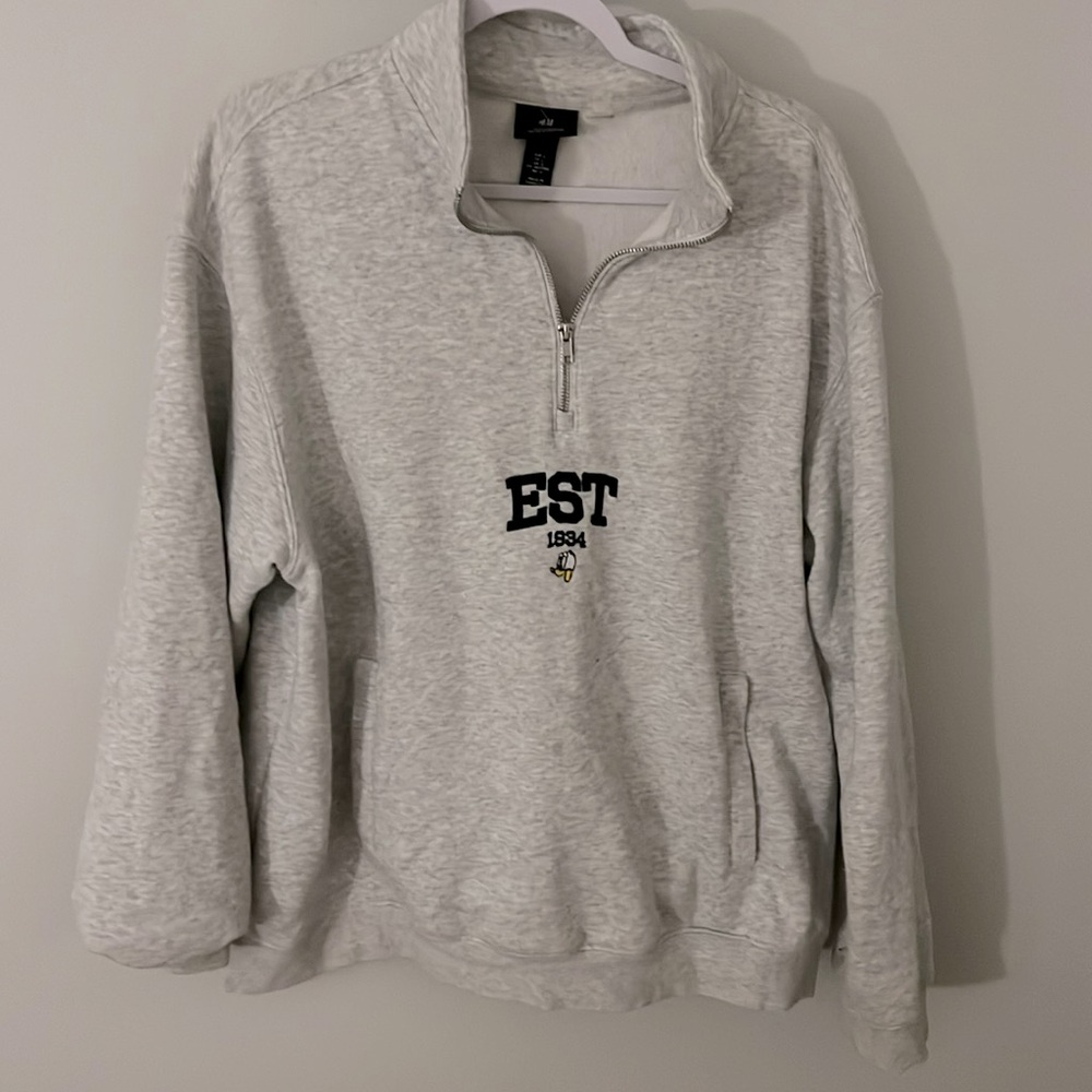 H&M EST quarter zip